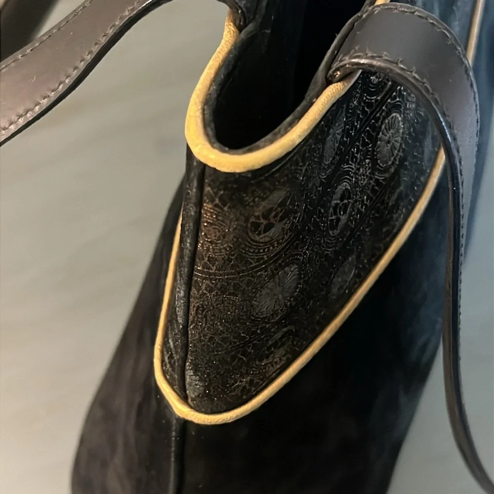Salvatore Ferragmo Elegant Black Suede Bucket Shoulder Bag w Gold Accents EUC